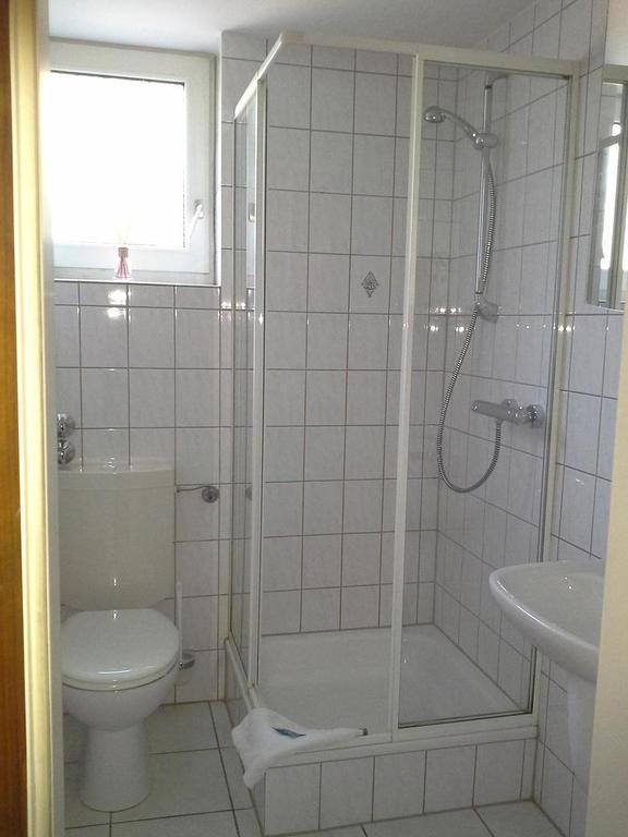 Hotel Haus Mariandl Düsseldorf Habitación foto