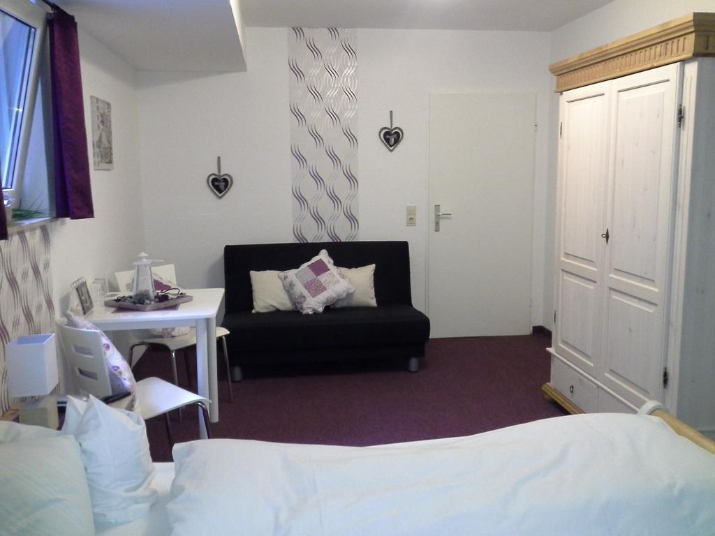 Hotel Haus Mariandl Düsseldorf Habitación foto