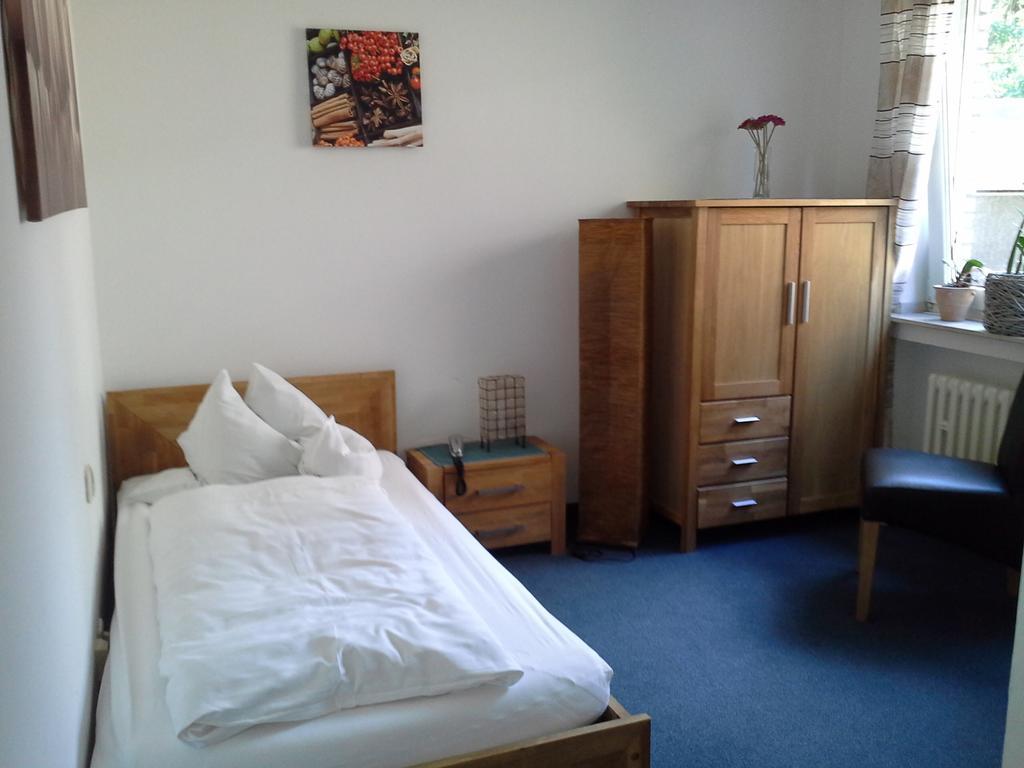 Hotel Haus Mariandl Düsseldorf Habitación foto